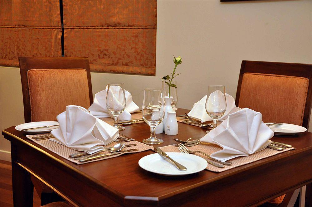 Langdale Boutique Hotel By Amaya نوفارا إيلِيا المظهر الخارجي الصورة