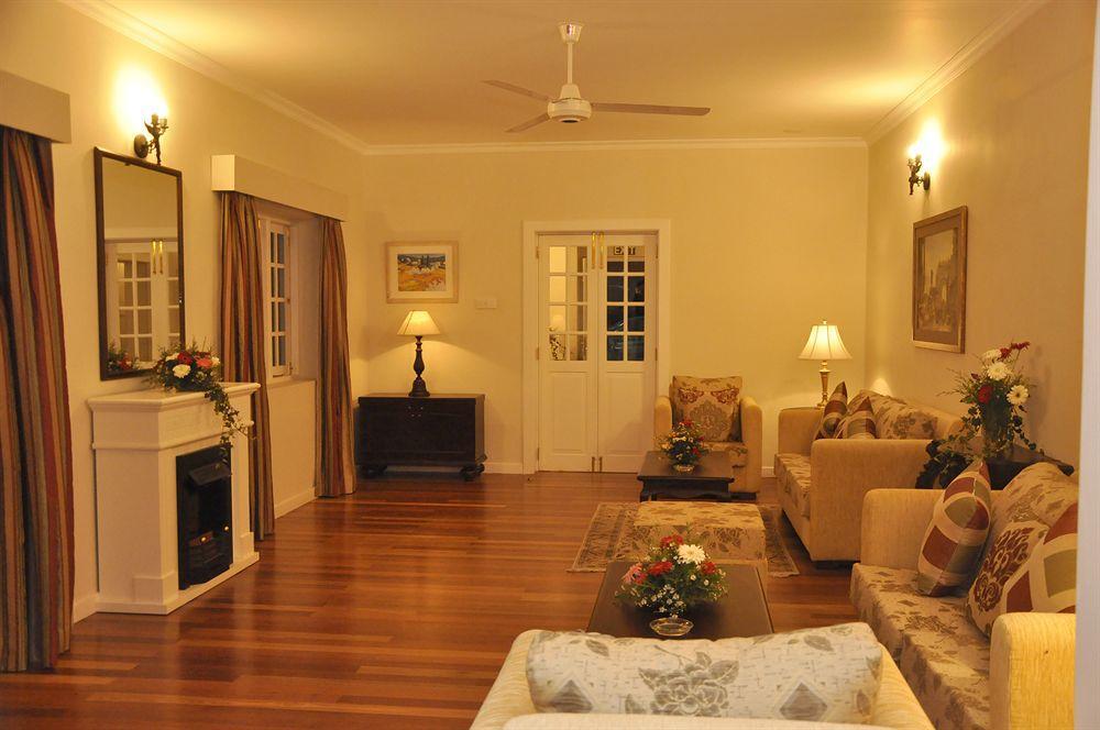 Langdale Boutique Hotel By Amaya نوفارا إيلِيا المظهر الخارجي الصورة