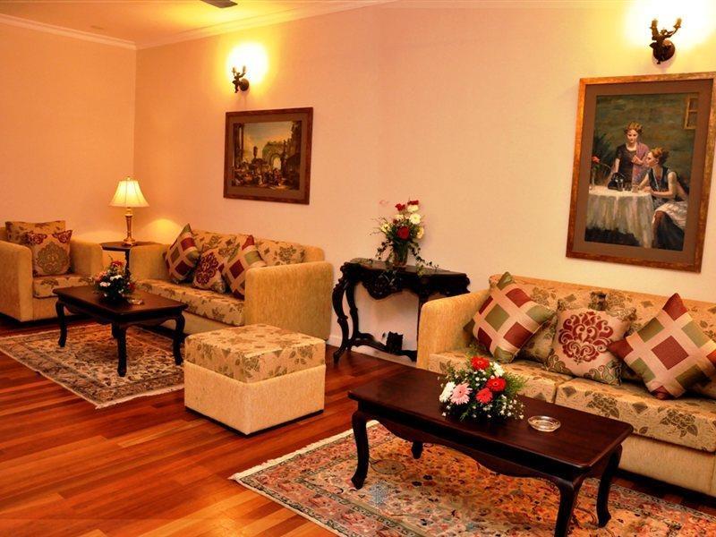Langdale Boutique Hotel By Amaya نوفارا إيلِيا المظهر الخارجي الصورة