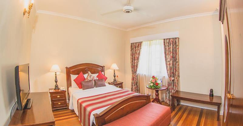 Langdale Boutique Hotel By Amaya نوفارا إيلِيا المظهر الخارجي الصورة